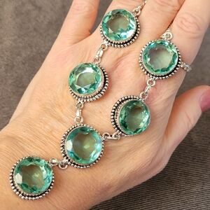 Elegant Silver and Green Gemstone Necklace